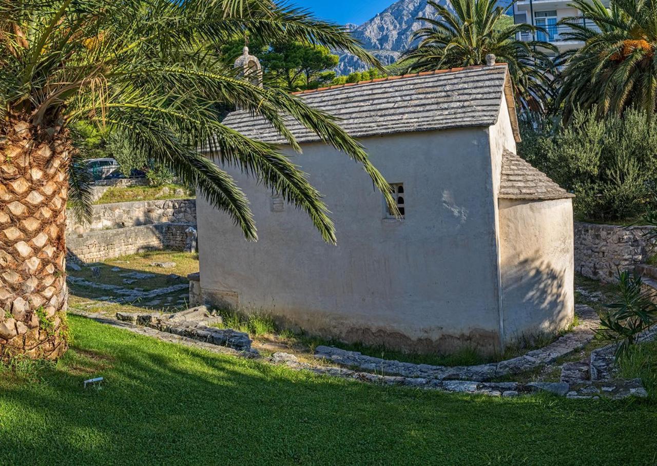 Villa Bougenvilia Tomas Tucepi Exterior photo